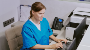 Office manager using Revenue Cycle Management in Healthcare