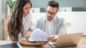 A couple not going trough a cash flow crisis